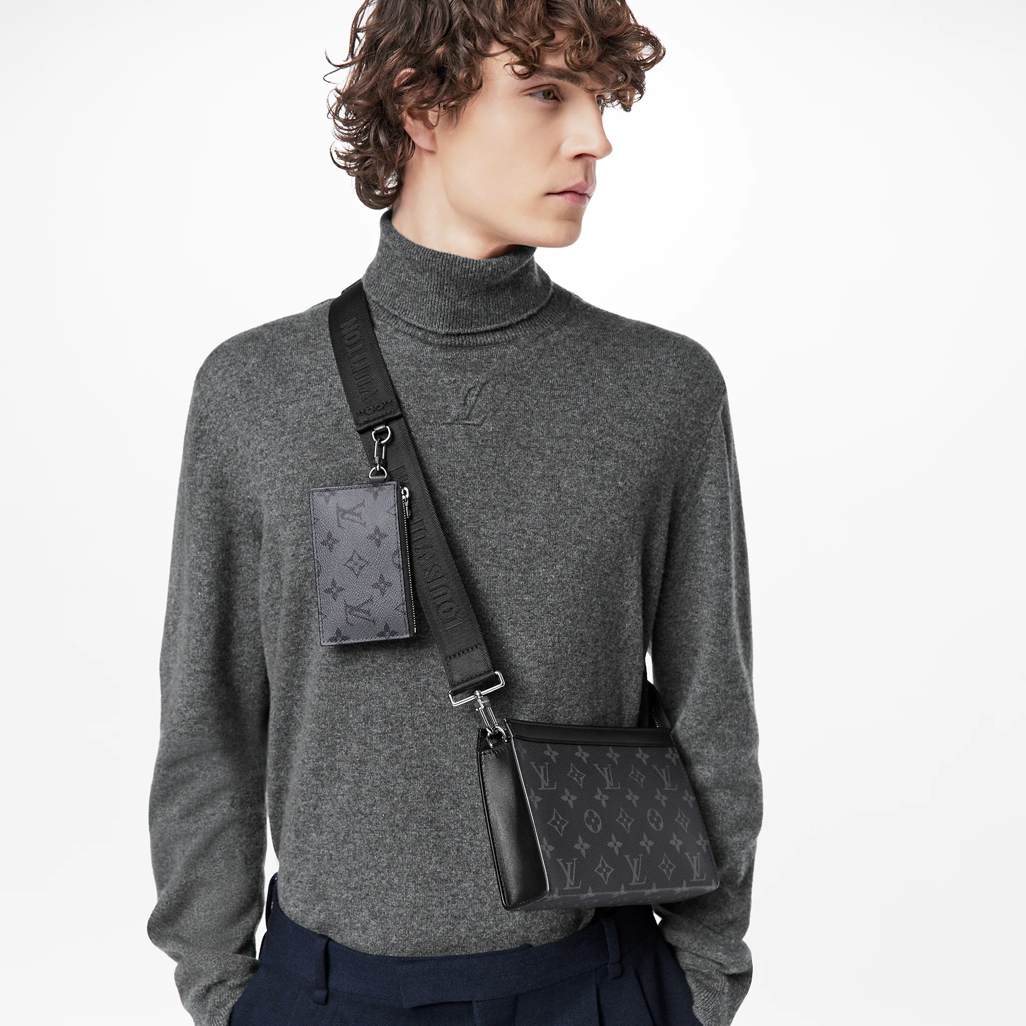 LOUIS VUITTON GASTON WEARABLE WALLET - Image 2